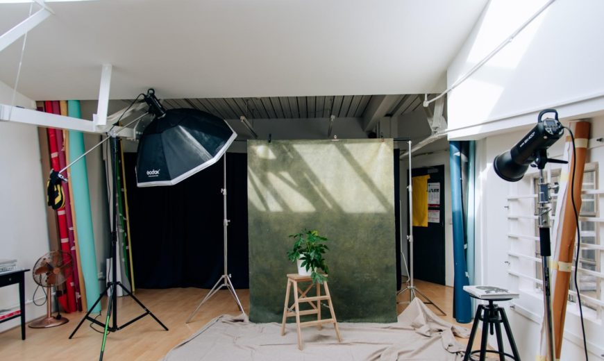 How a Photo Studio and Social Media Agency Collaborate for Business Success